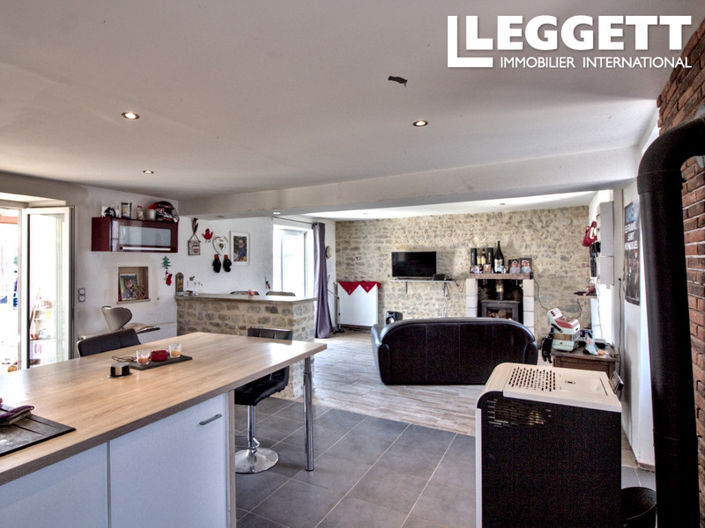 Image No.3-2 Bed House for sale