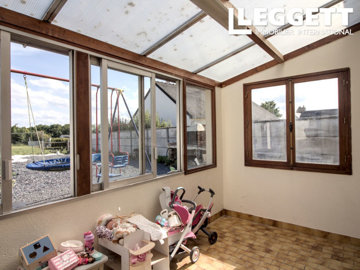 ahr0chm6ly9jzg4uagvzdglhlmltbw8vaw1hz2uvvevom