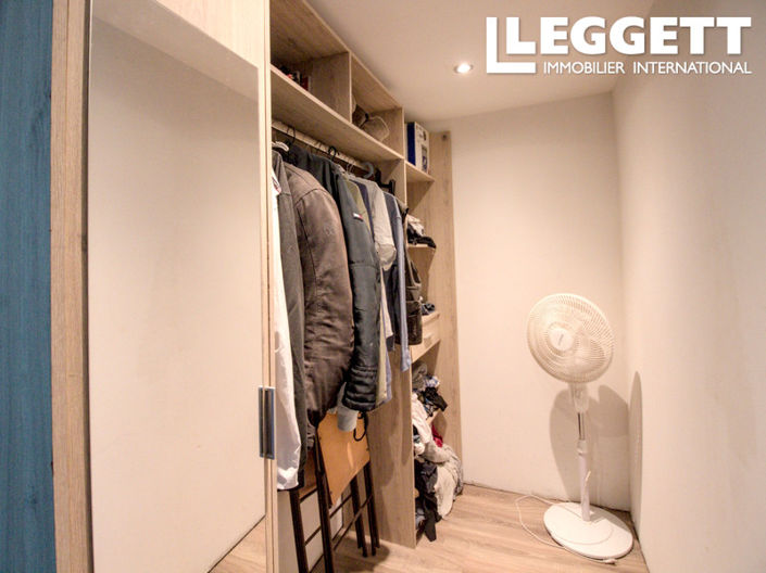 Image No.7-2 Bed House for sale