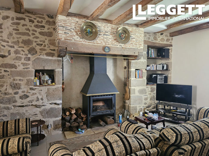 Image No.2-6 Bed House for sale