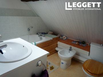 ahr0chm6ly9jzg4uagvzdglhlmltbw8vaw1hz2uvvevom