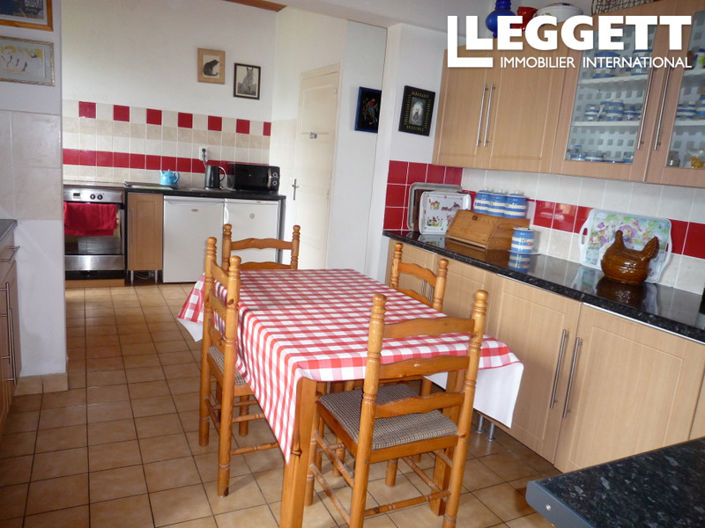 Image No.2-3 Bed House for sale