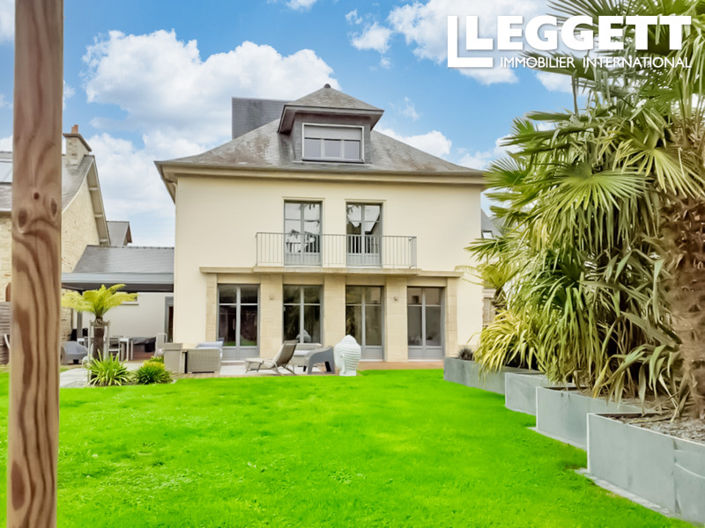 Image No.1-6 Bed House for sale