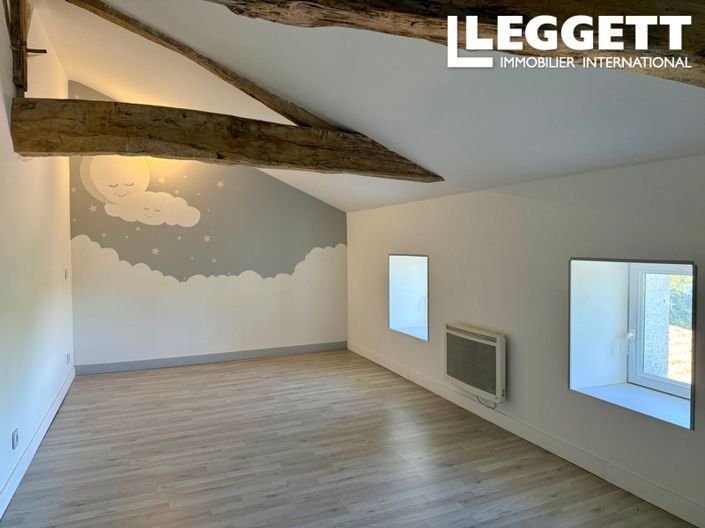 Image No.9-4 Bed House for sale