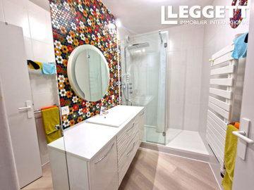 ahr0chm6ly9jzg4uagvzdglhlmltbw8vaw1hz2uvvevom