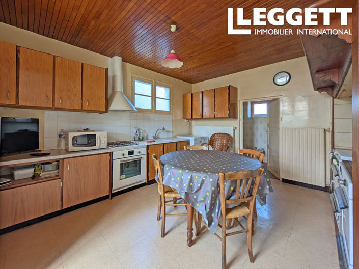 Image No.5-4 Bed House for sale