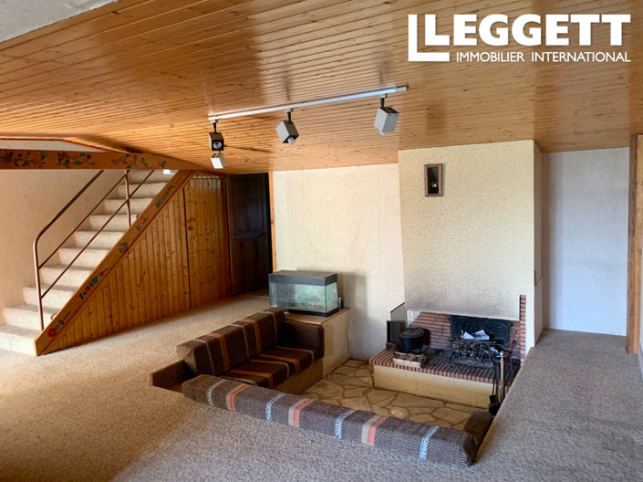 Image No.9-3 Bed House for sale