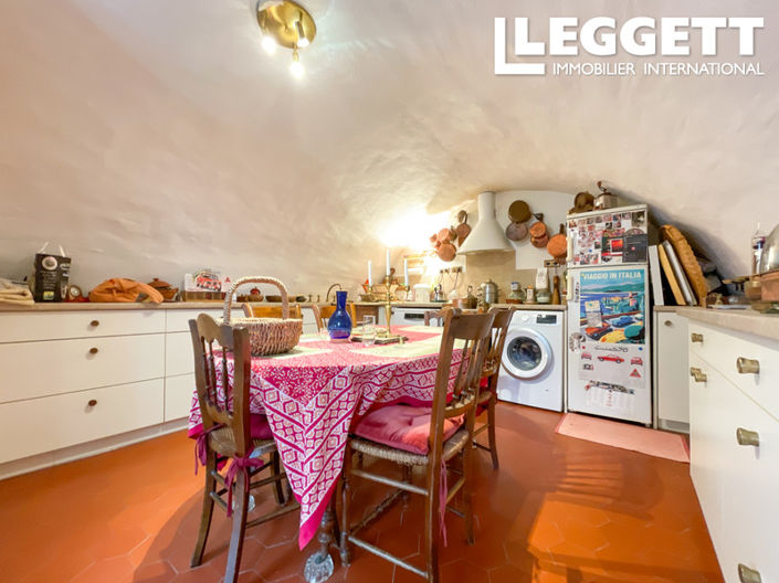 Image No.3-2 Bed House for sale