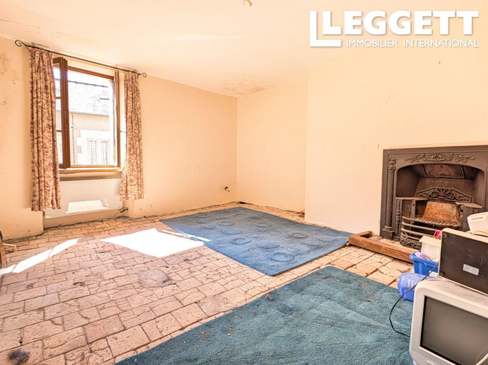 Image No.10-4 Bed House for sale