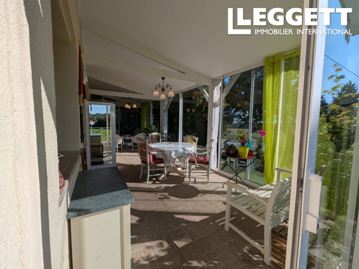 Image No.6-7 Bed House for sale