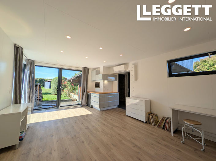 Image No.9-4 Bed House for sale