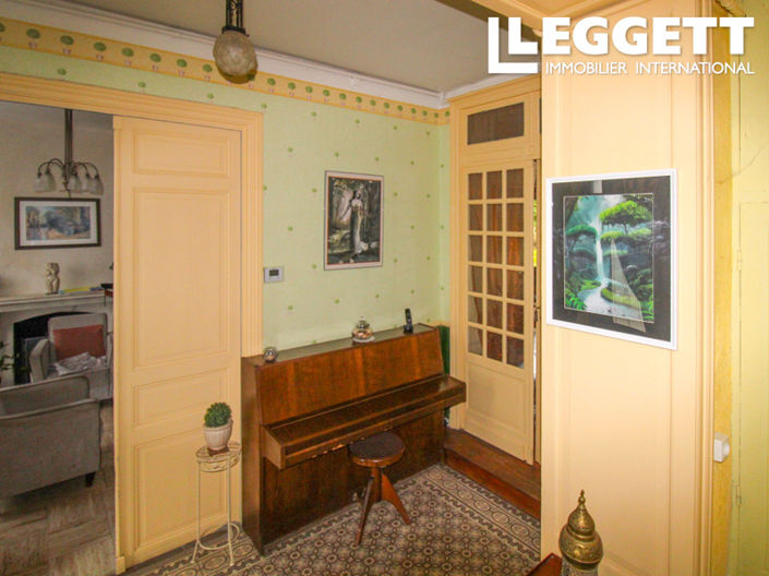 Image No.9-3 Bed House for sale