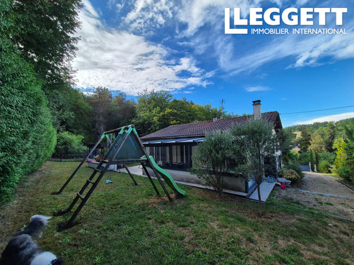 Image No.1-4 Bed House for sale