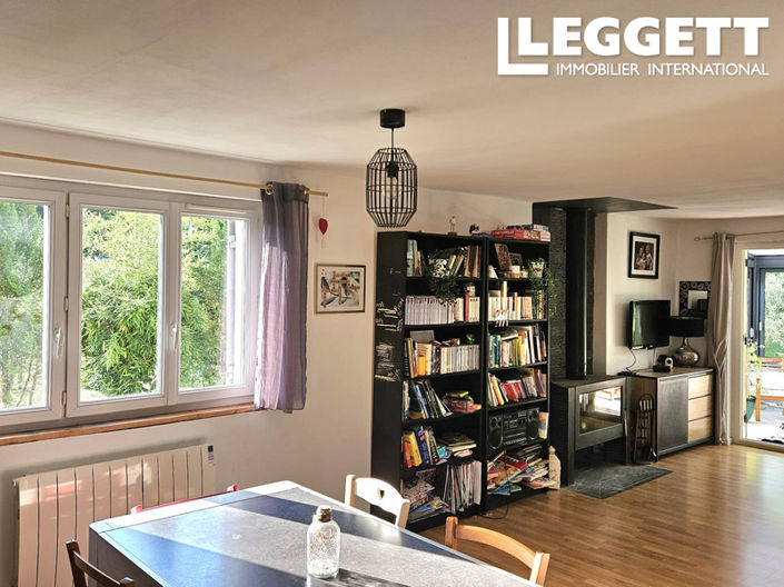 Image No.9-4 Bed House for sale