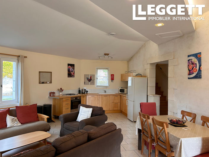 Image No.10-2 Bed House for sale