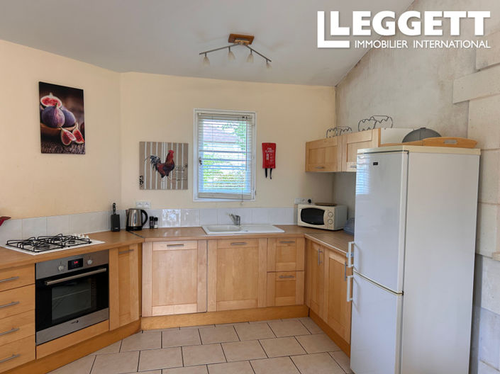 Image No.5-2 Bed House for sale