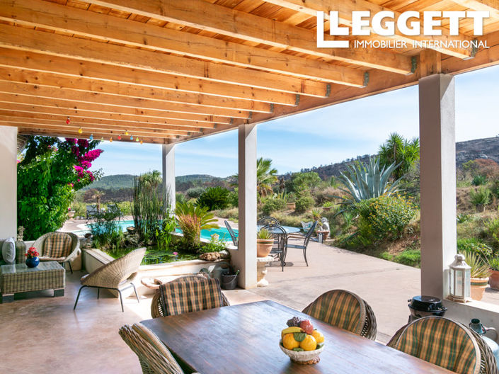 Image No.4-3 Bed House for sale