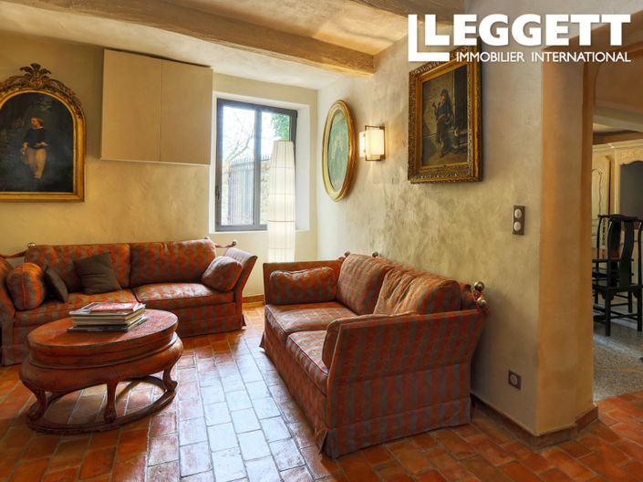 Image No.1-5 Bed House for sale