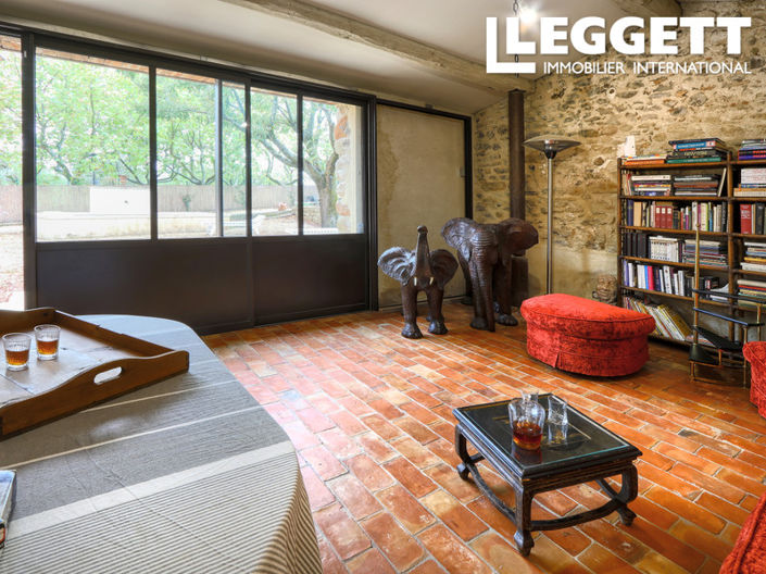 Image No.5-5 Bed House for sale