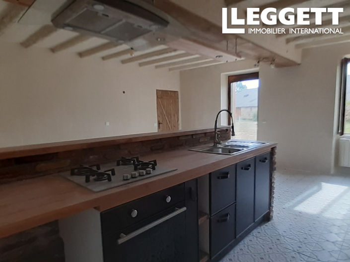 Image No.6-3 Bed House for sale