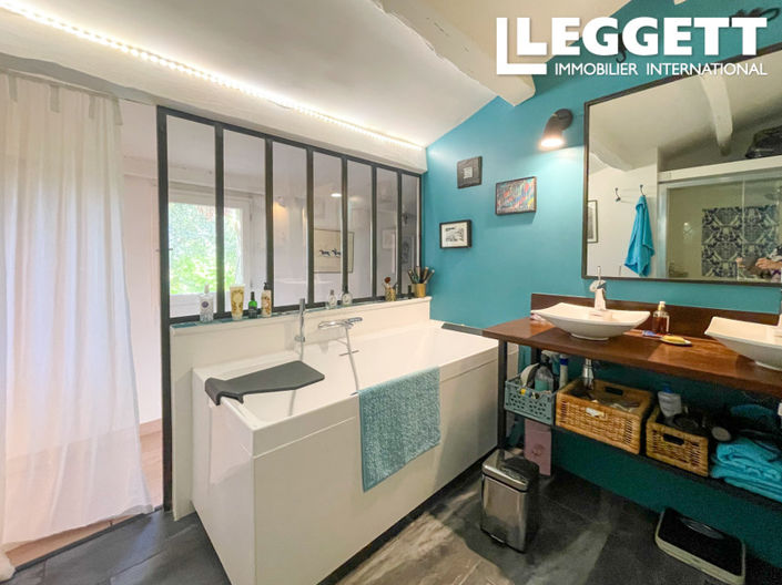 Image No.7-3 Bed House for sale