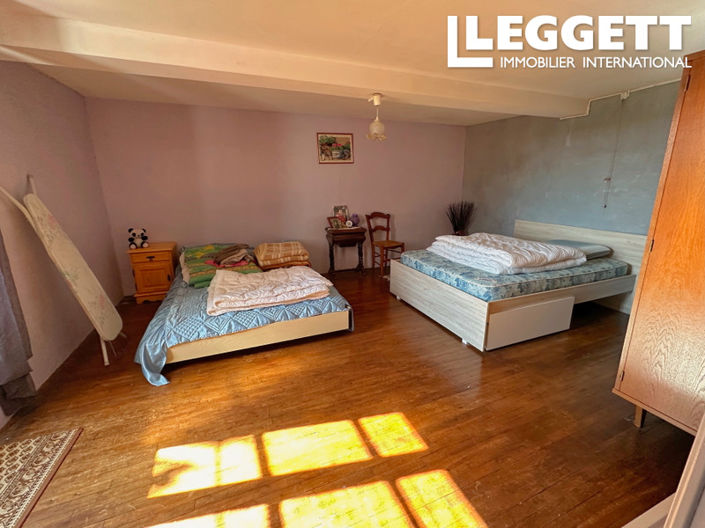 Image No.7-3 Bed House for sale