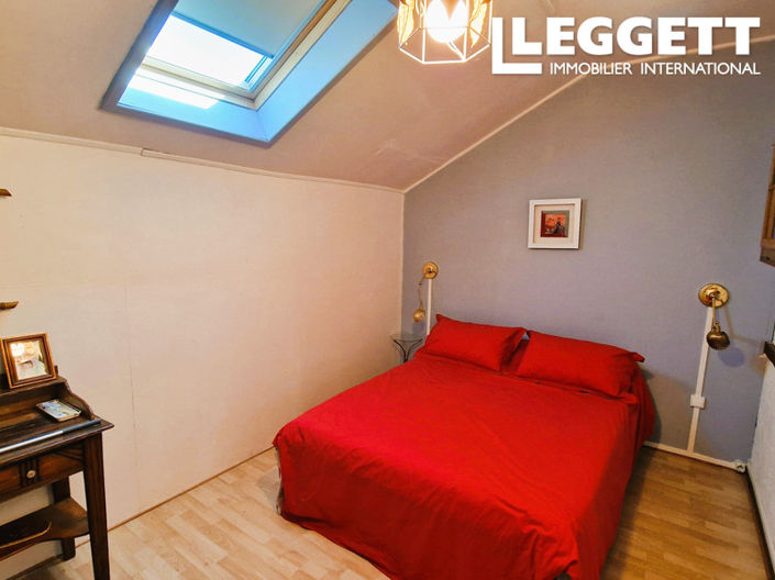 Image No.7-3 Bed House for sale