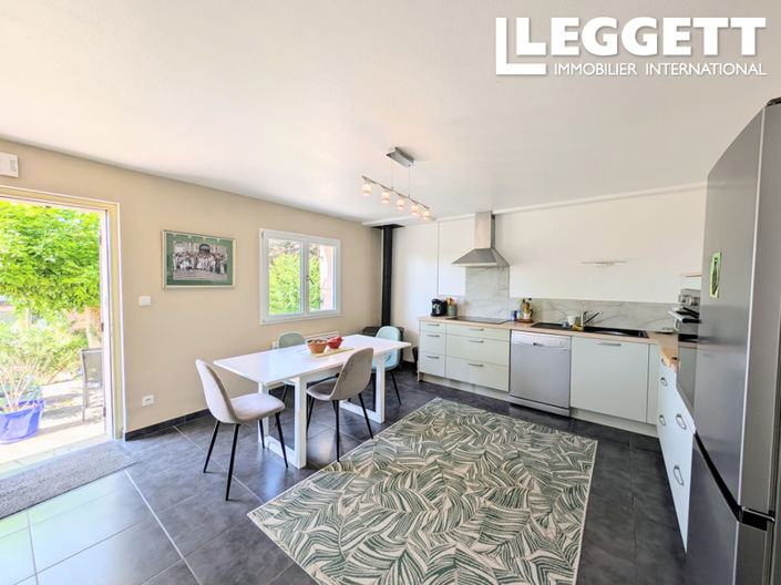 Image No.5-5 Bed House for sale