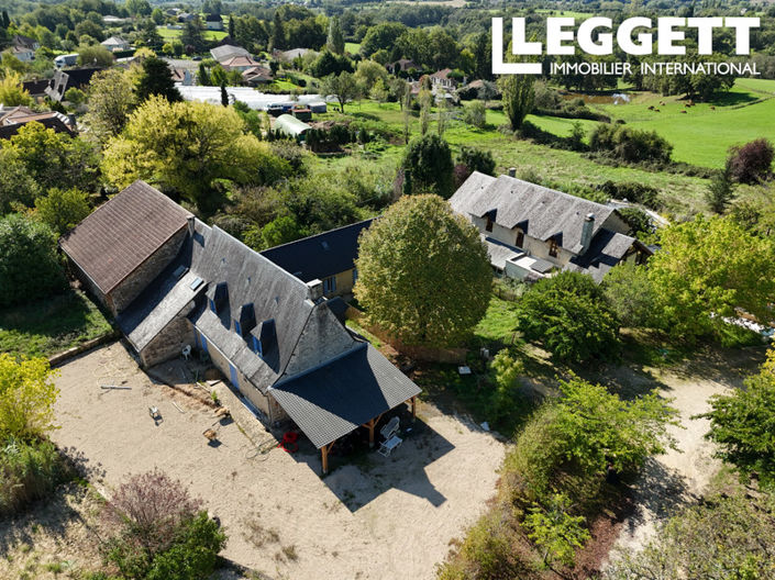 Image No.2-10 Bed House for sale