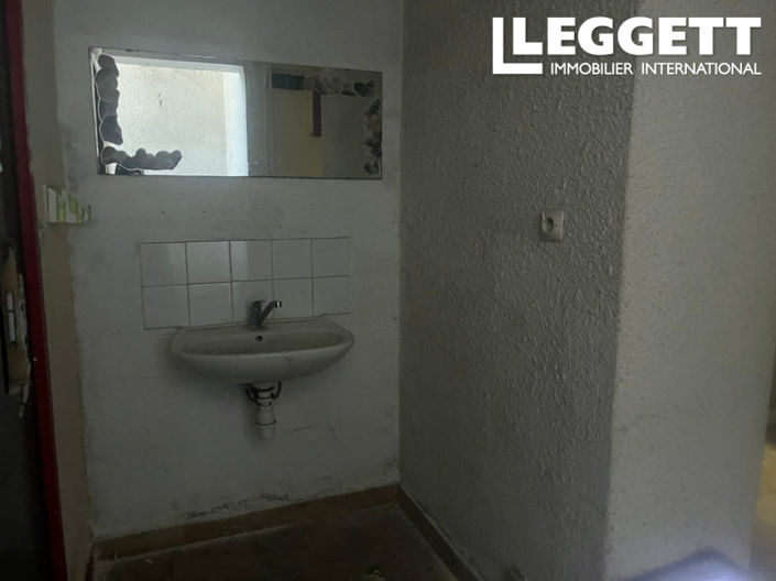 Image No.9-House for sale