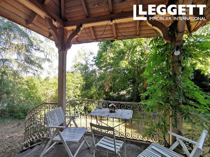 Image No.10-6 Bed House for sale