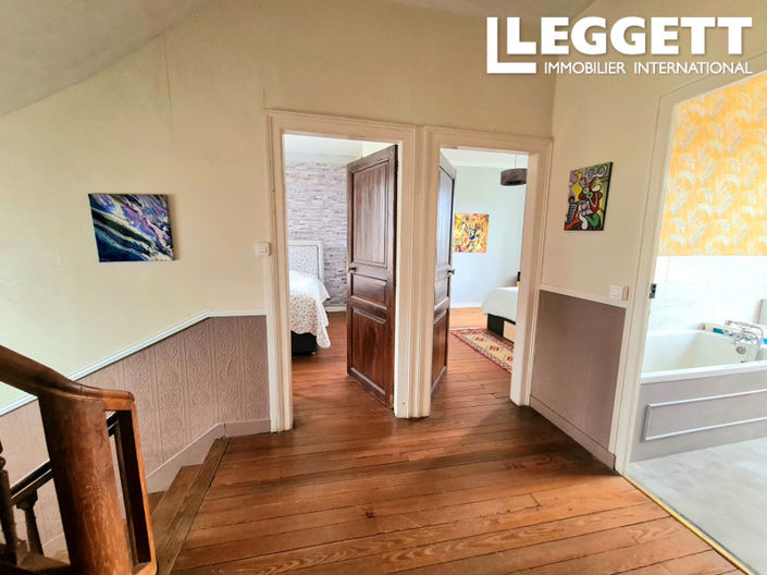 Image No.10-4 Bed House for sale