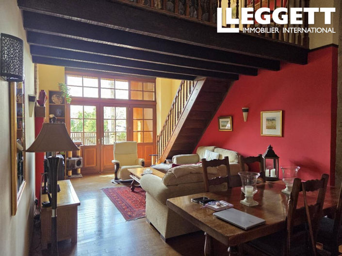 Image No.2-4 Bed House for sale