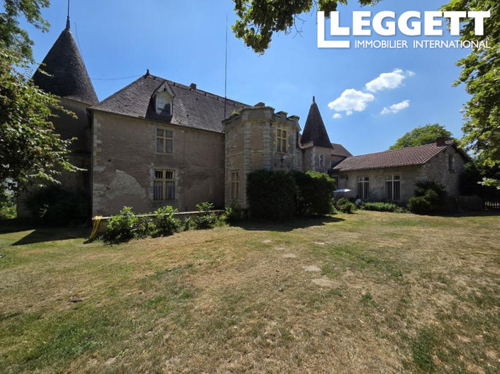 Image No.1-6 Bed Chateaux for sale