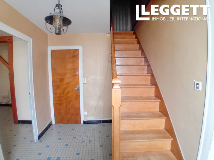 Image No.7-5 Bed House for sale