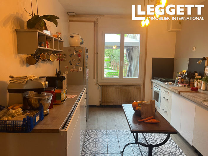 Image No.6-4 Bed House for sale