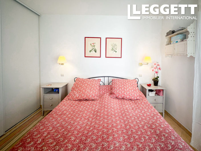 Image No.10-2 Bed Apartment for sale