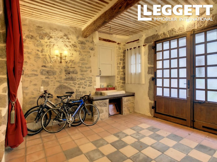 Image No.10-2 Bed House for sale