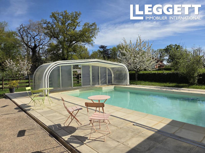 Image No.2-10 Bed House for sale