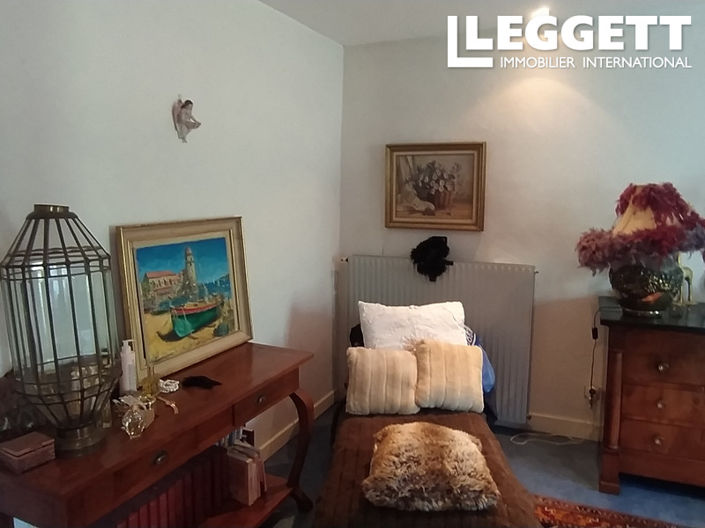 Image No.6-4 Bed House for sale