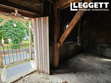 ahr0chm6ly9jzg4uagvzdglhlmltbw8vaw1hz2uvvevom