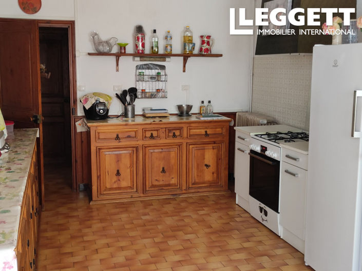 Image No.6-3 Bed House for sale