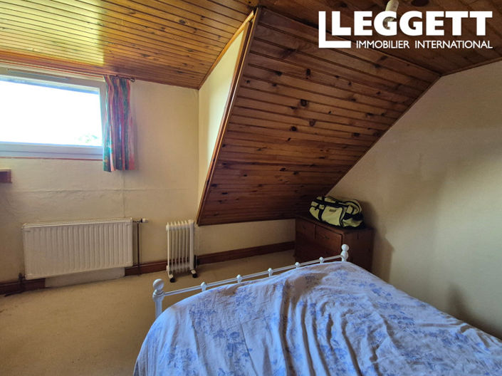 Image No.9-2 Bed House for sale