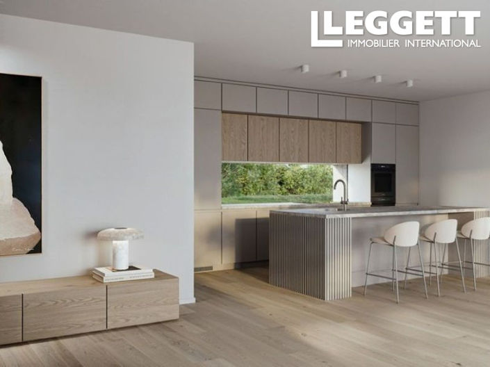 Image No.4-5 Bed House for sale