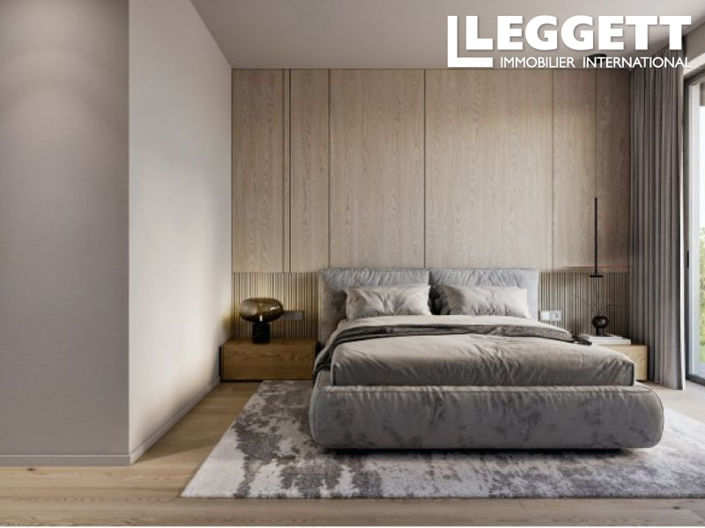 Image No.6-5 Bed House for sale