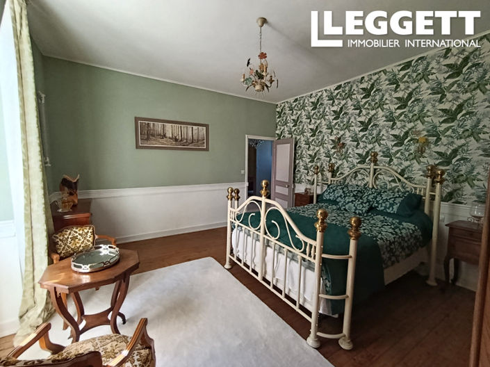 Image No.5-4 Bed House for sale