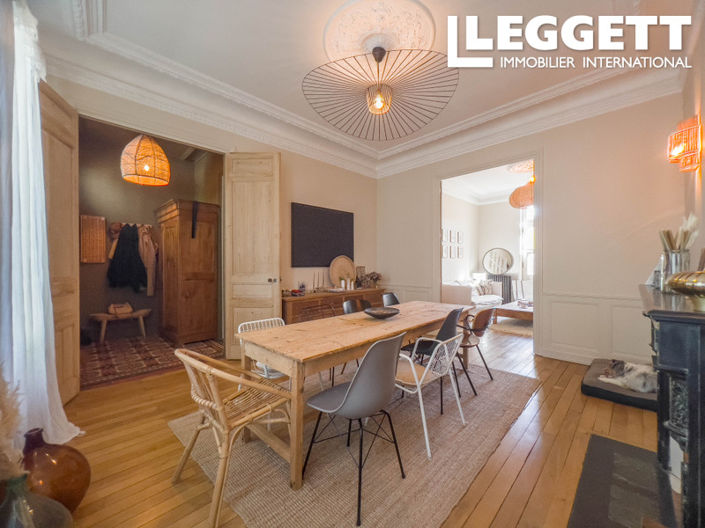 Image No.1-5 Bed House for sale