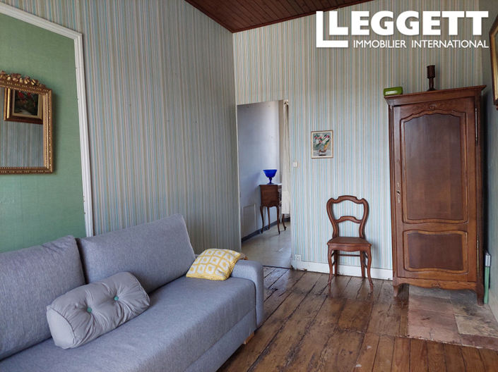 Image No.6-2 Bed House for sale