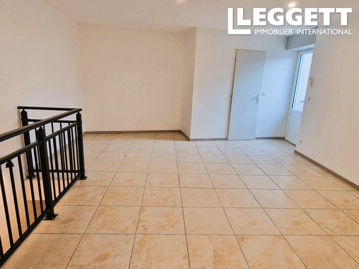 Image No.3-1 Bed House for sale