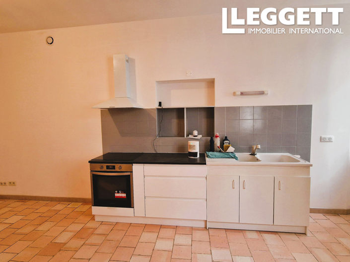 Image No.8-1 Bed House for sale